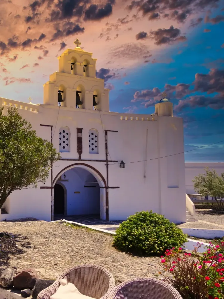 Discover Greece with Guided Tours