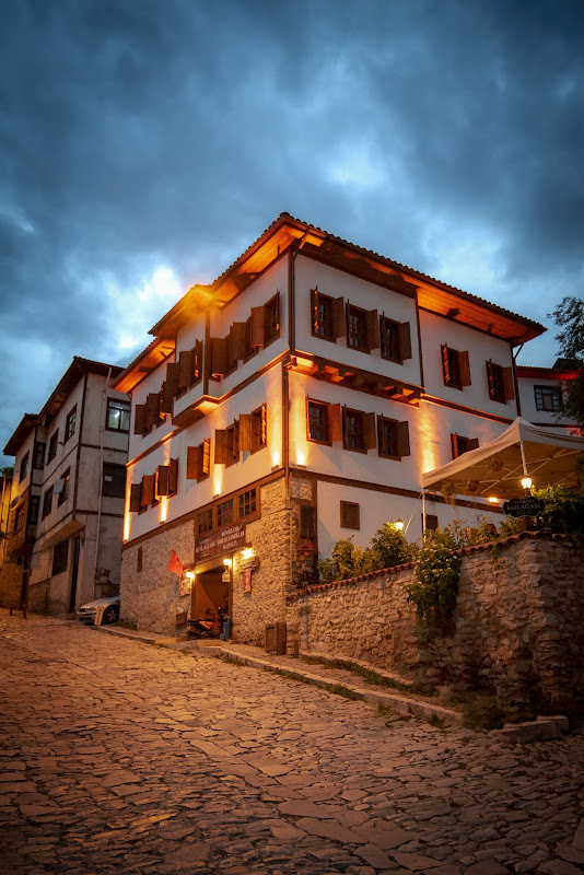 Kolağası Konak