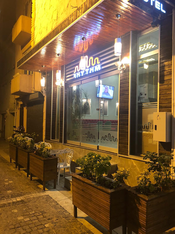 RHYTHM HOTEL