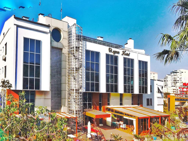 Regna Hotel
