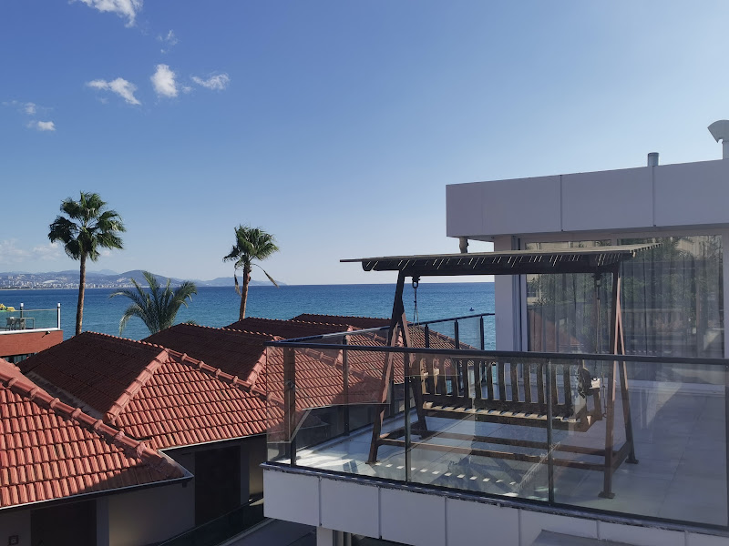 Sun Hotel by En Vie Beach
