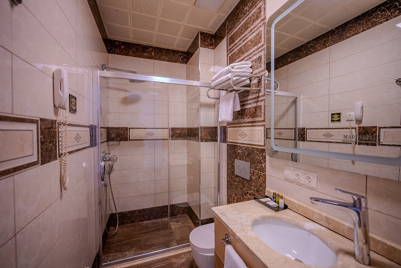 mari suite hotel