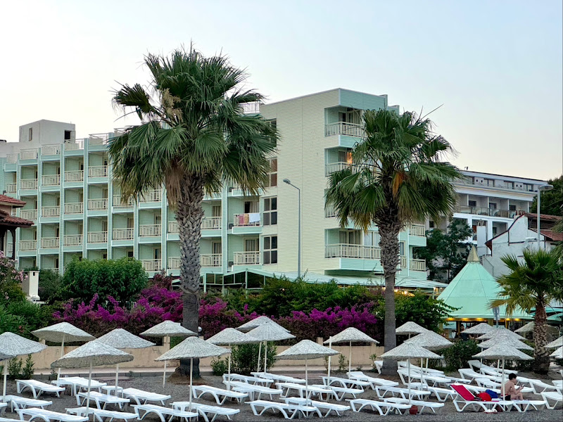 Flamingo Hotel