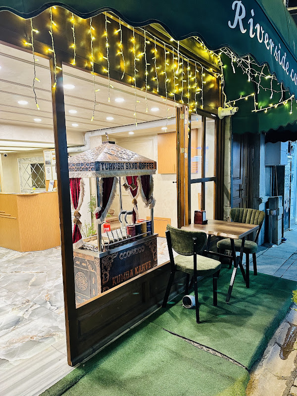 RİVERSİDE HOTEL