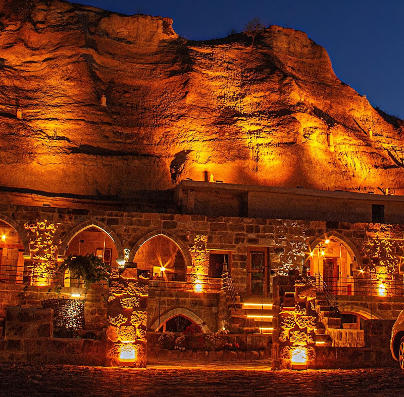 Sur Cave Hotel