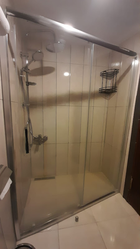 ATA Suit Hotel