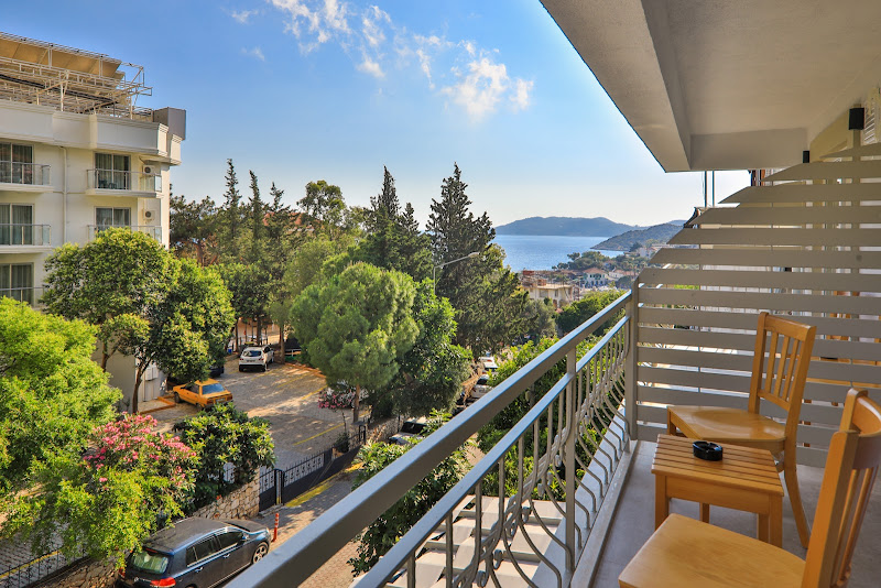 Lora Kaş Hotel