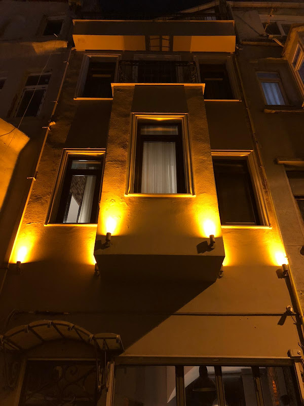 Utarit Hotel