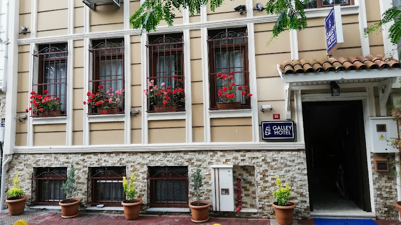Galley Hotel