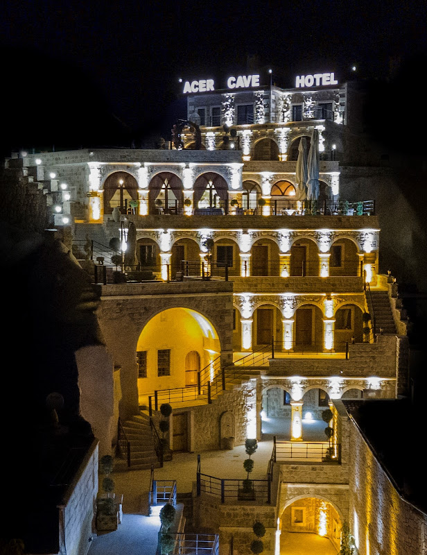 Acer Cave Hotel