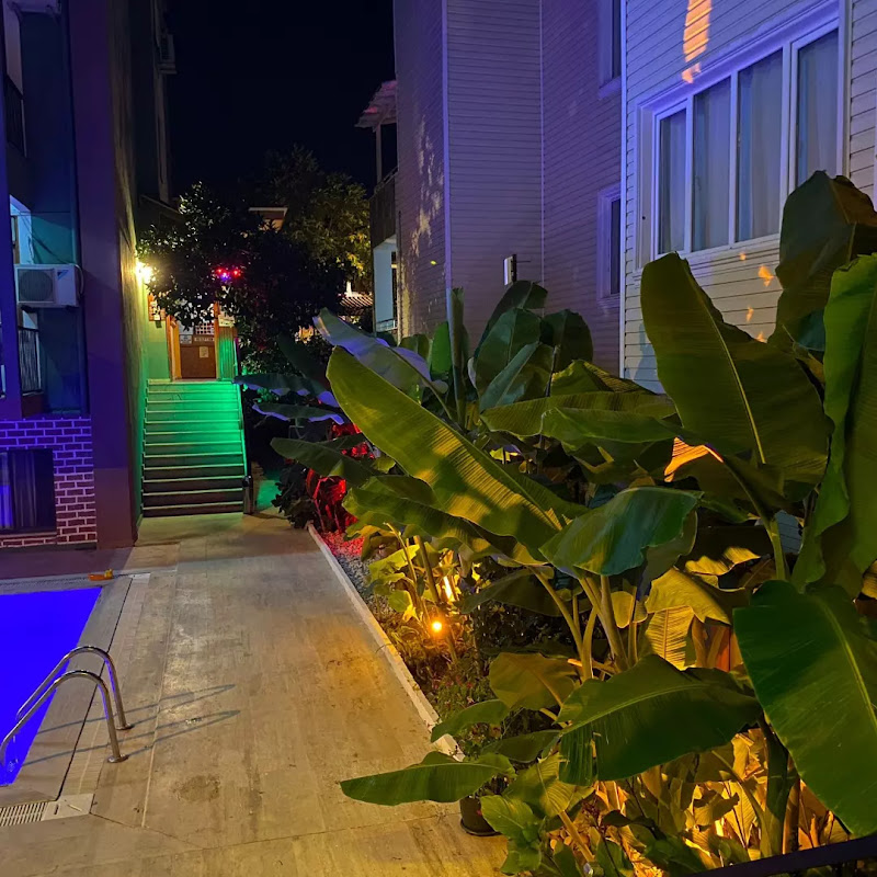 Latino Hotel