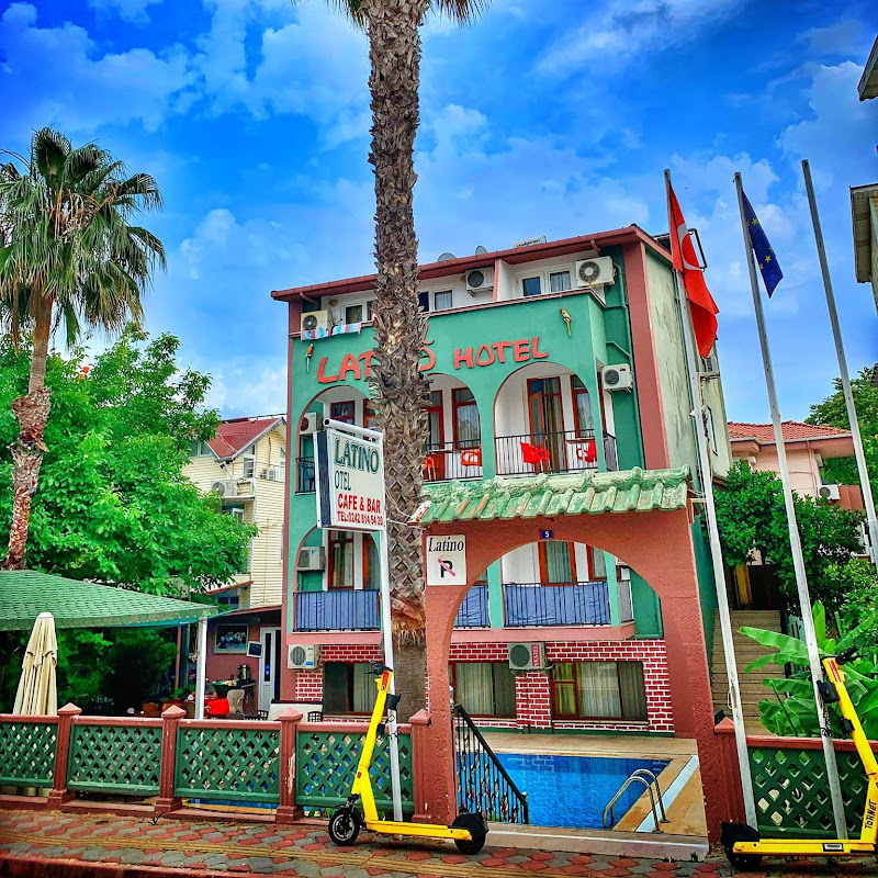 Latino Hotel