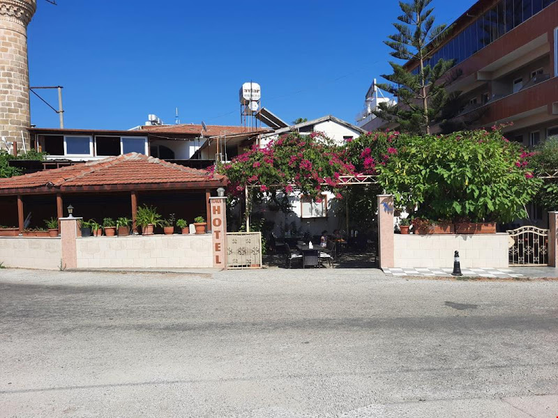 arsuz dolphin hotel