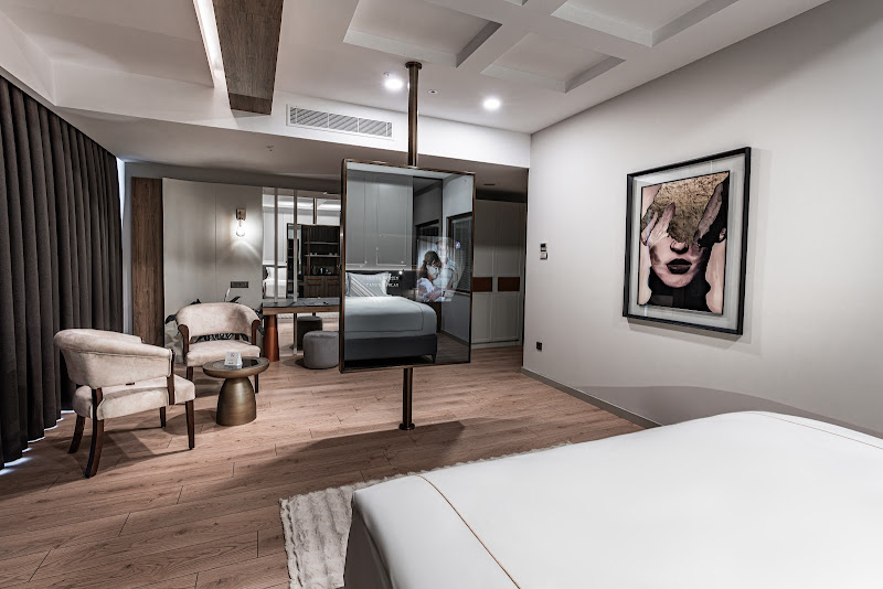 Renex Hotel