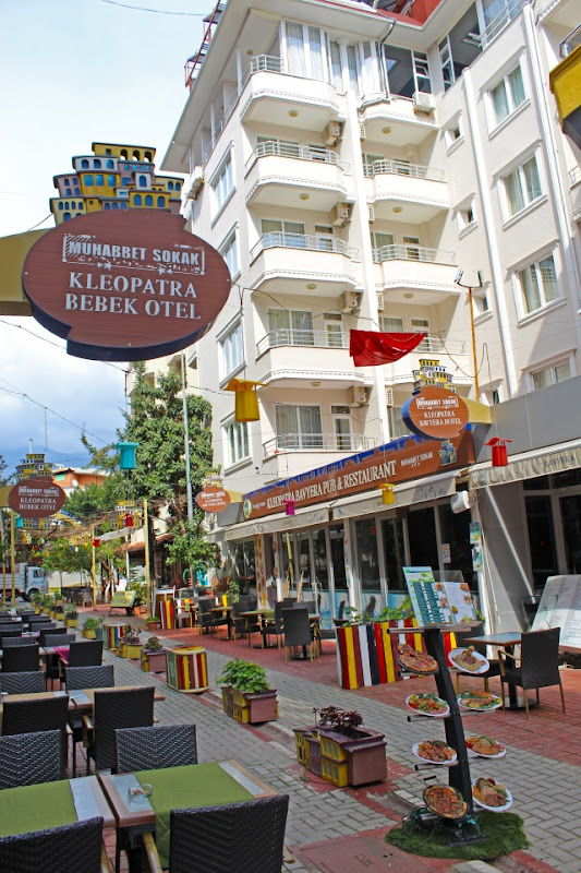 Kleopatra bebek otel