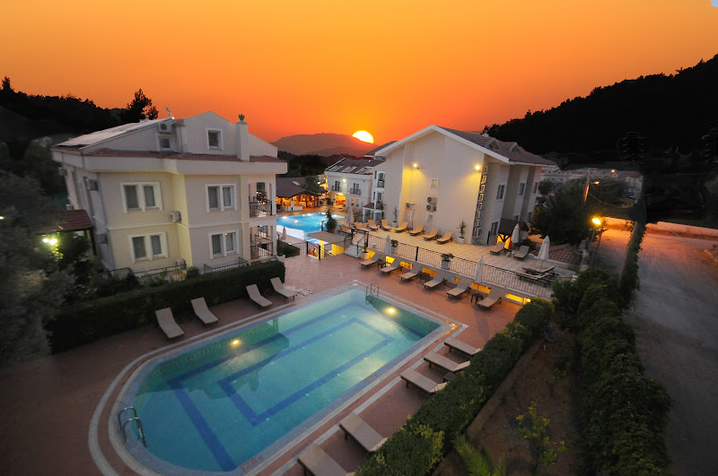 Sea Breeze Hotel And Apartments