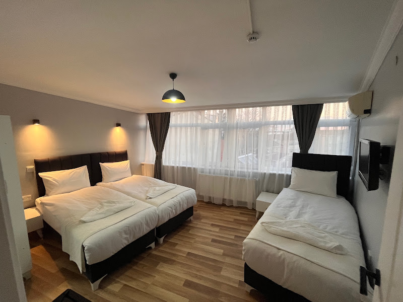 ASPARAGUS HOTEL & SUITES OLD CITY