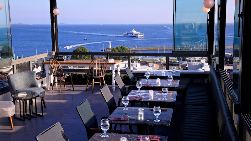 HOTEL BRONTE