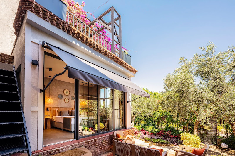 Route Hotel Kaleiçi (+12)