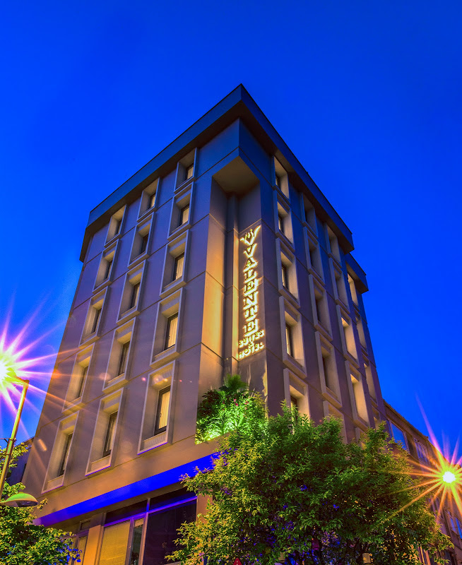 Valente Suites & Hotel