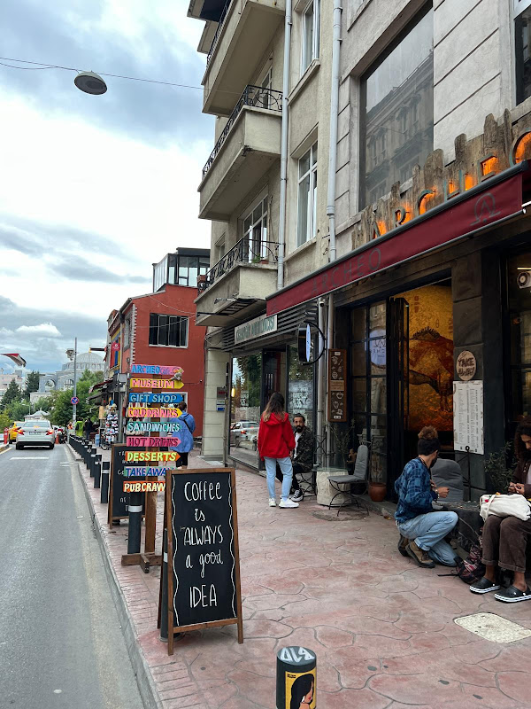Archeo Café and Hostel