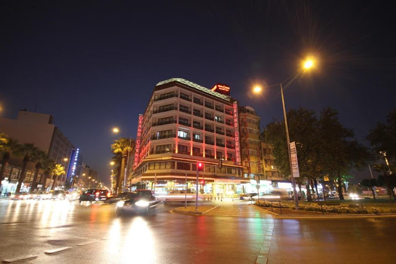 Grand Corner Boutique Hotel