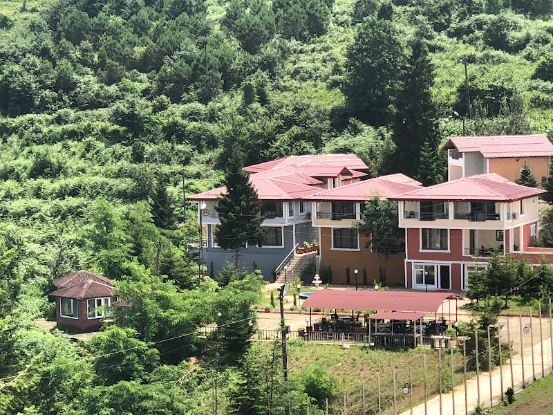 Zarh Mountain Resort