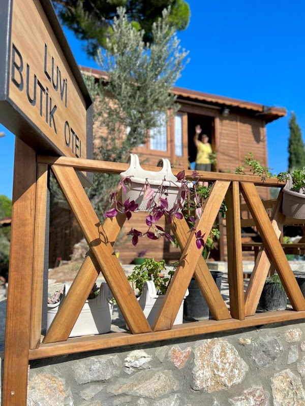Luvi Bungalov
