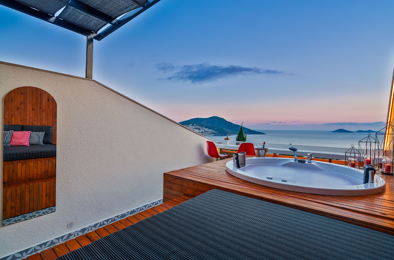 Lupia Suites
