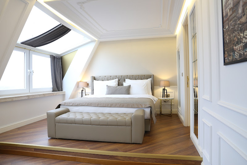 Mina Hotel