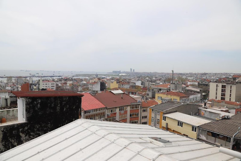 Grand Tower Hotel