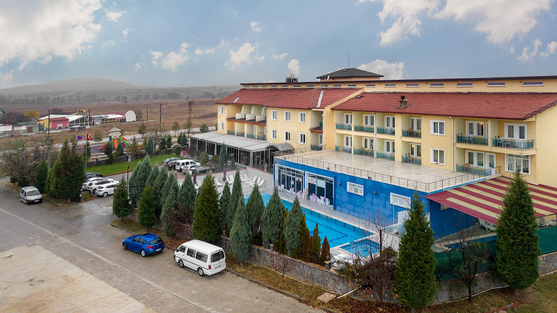 River Thermal Hotel
