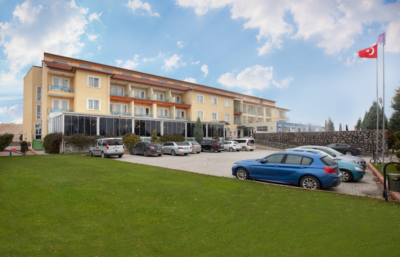 River Thermal Hotel