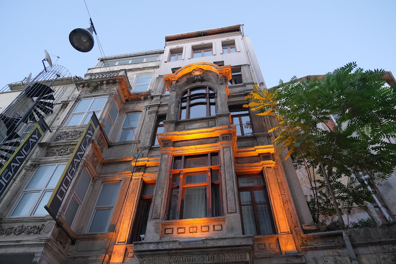 Adamantides Hotel