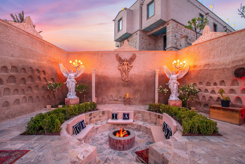 Chiaro Boutique Hotel