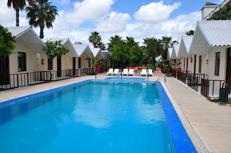 ASLAN PARK BUNGALOW HOTEL