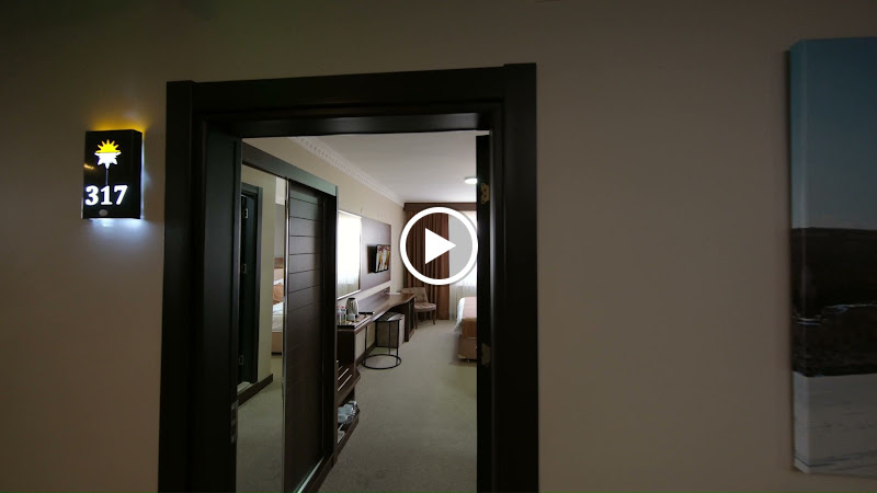 Sapran Deluxe Hotel