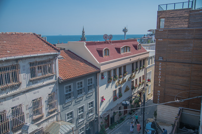 Kaftan Hotel
