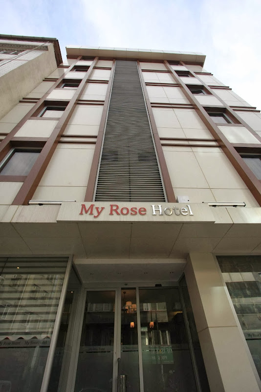 My Rose Hotel