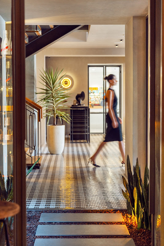 Roome Hotel