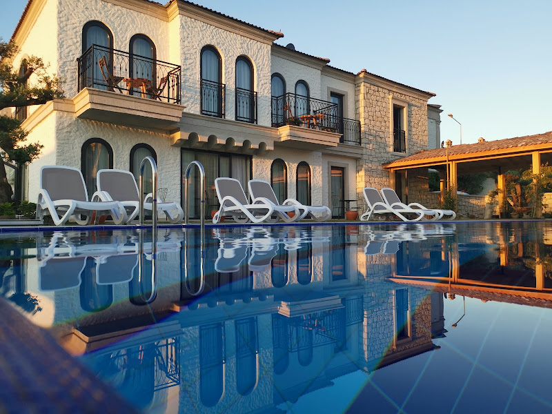 CEMAL ALAÇATI BUTİK HOTEL