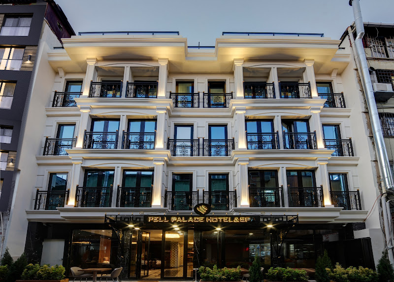 Pell Palace Hotel & Spa