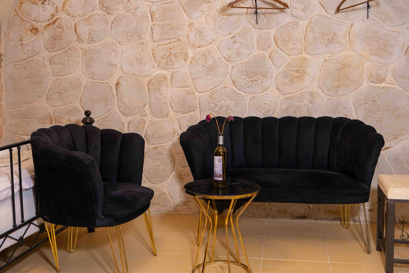 Majestic Manor Otel