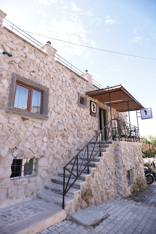 Stone Owl Otel & Restaurant