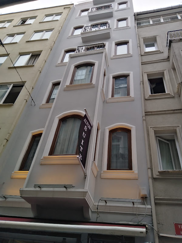 Alyon Suite Hotel