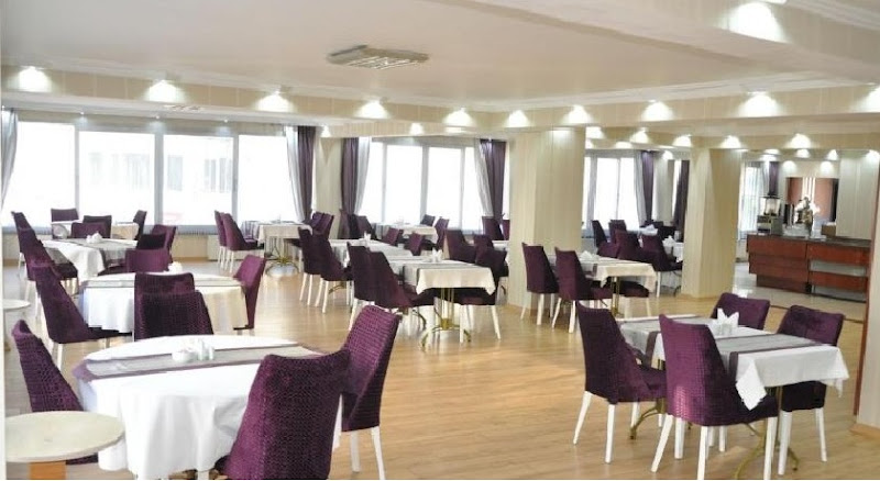 Gold City Hotel