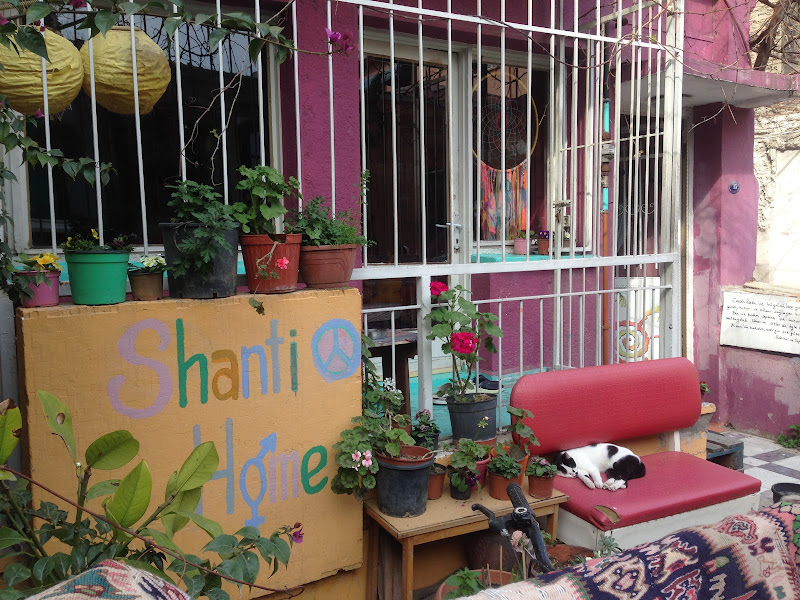 Shantihome Hostel İzmir