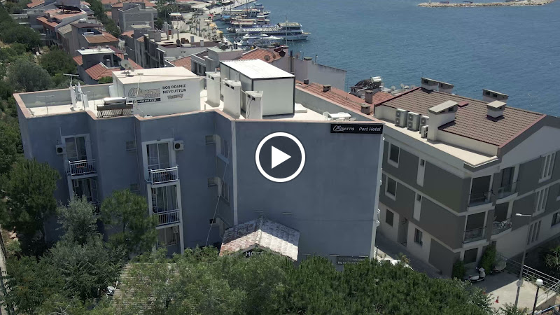 Minerva Port Hotel