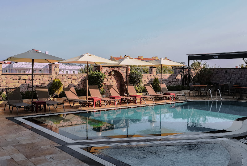 SUKHA CUNDA OTEL