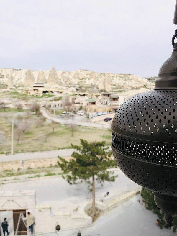 Hera Cave Suites